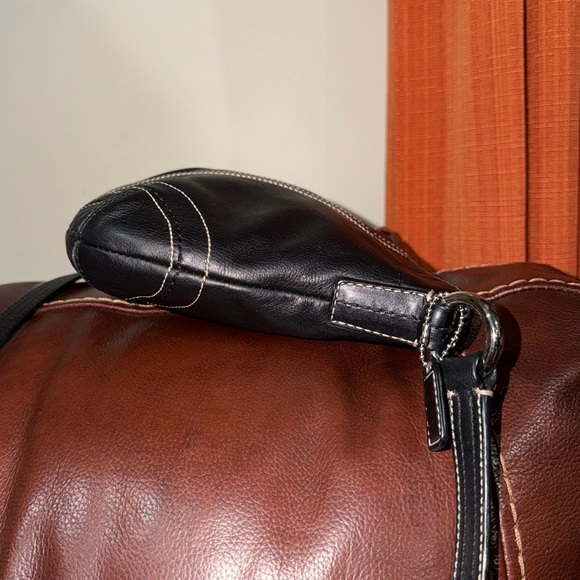 ‼️Vintage Coach Soho Black Leather Crossbody Bag - Picture 6 of 14